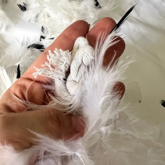 Black Fringe Flapper Dress Set w/ Headpiece, Gloves & Feather Boa – 1920s Gatsby - Picture 13 of 16